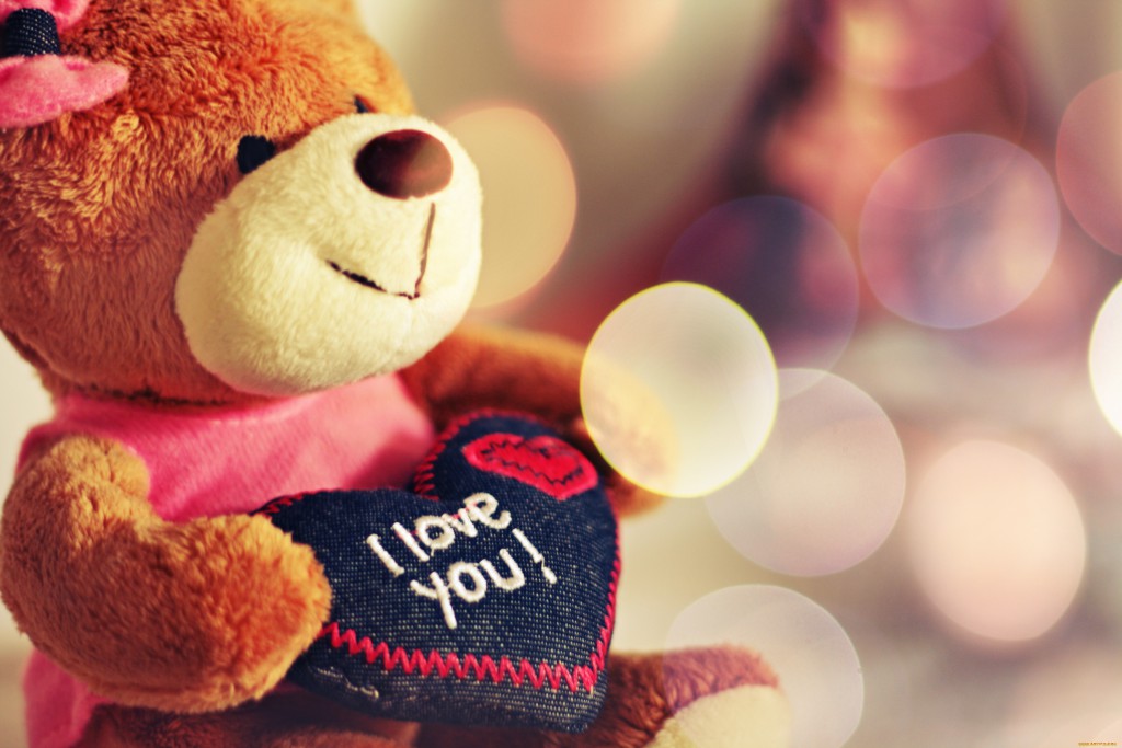 Медвежонок Teddy - популярный подарок на День Святого Валентина в Англии