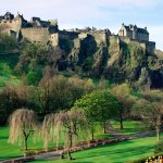 Замок Эдинбурга: от военной крепости до яркой достопримечательности